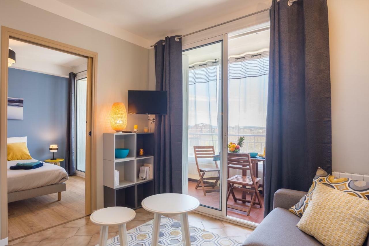 Appartement 2 Pieces Avec Balcon تولون المظهر الخارجي الصورة
